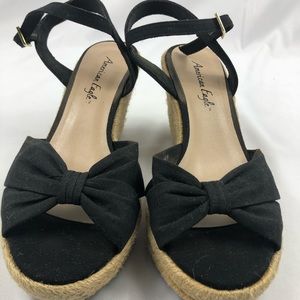 American Eagle wedge black fabric sandal women’s size 8 braided wedge heel